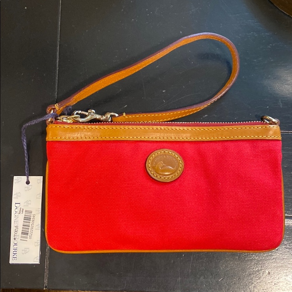 Dooney & Bourke wristlet
